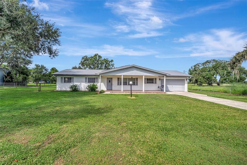 合同活跃: $465,000 (3 贝兹, 2 浴室, 2644 平方英尺)