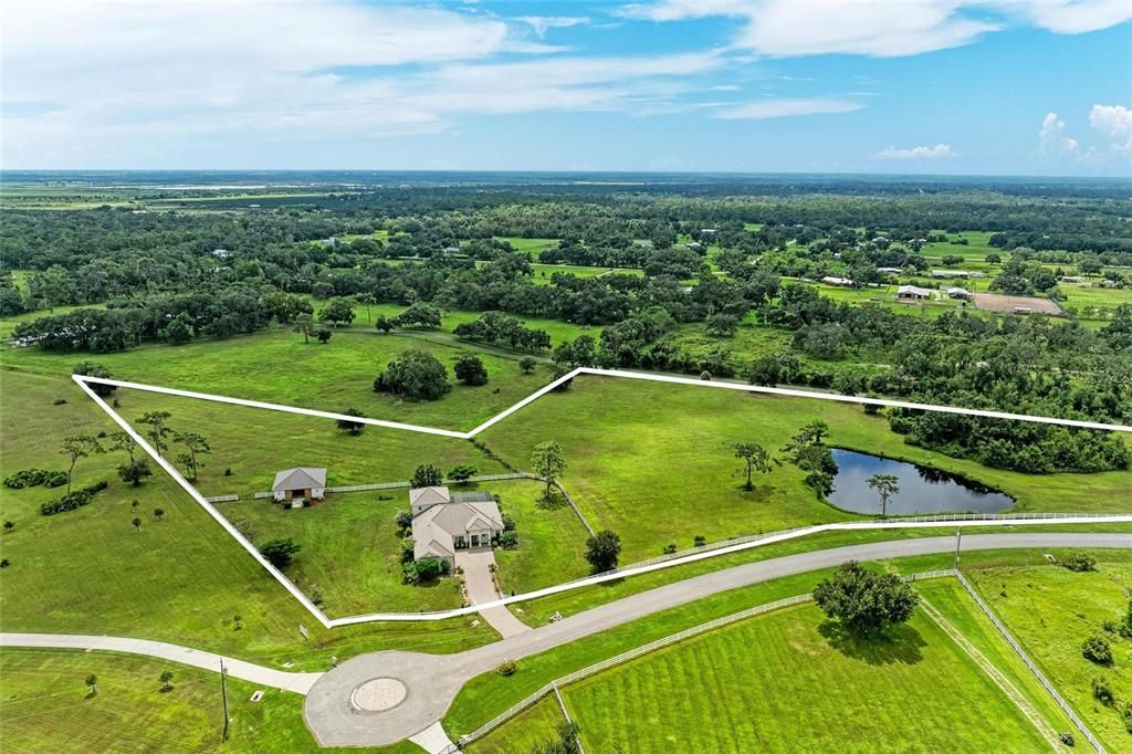 For Sale: $1,496,000 (4 beds, 4 baths, 3192 Square Feet)