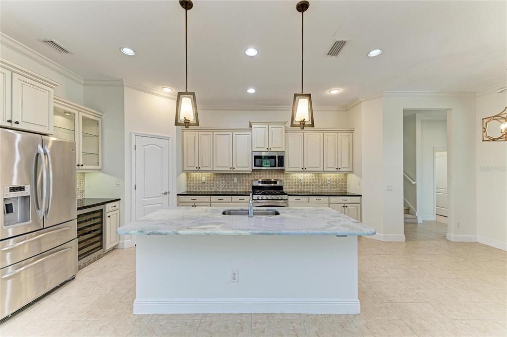 For Sale: $1,496,000 (4 beds, 4 baths, 3192 Square Feet)