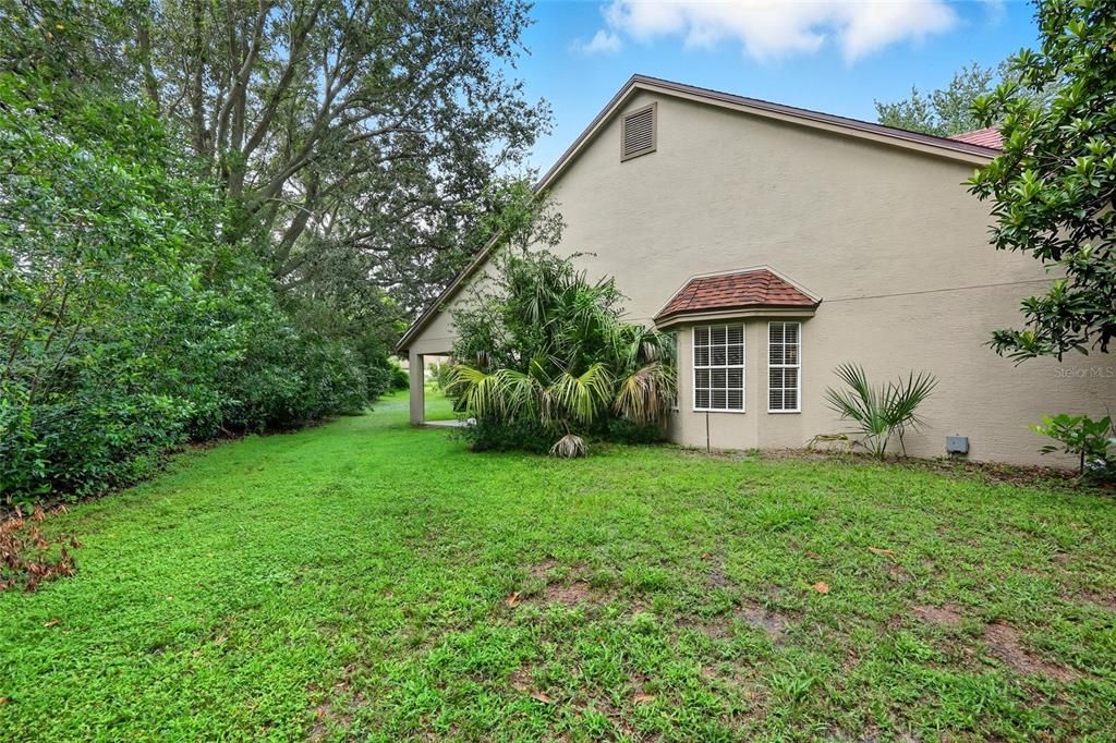 Activo con contrato: $500,000 (4 camas, 2 baños, 1977 Pies cuadrados)