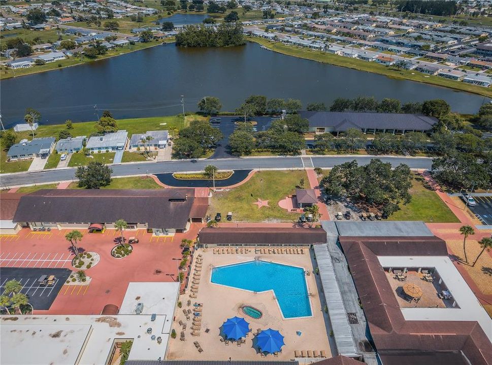 Active With Contract: $250,000 (2 beds, 2 baths, 1540 Square Feet)