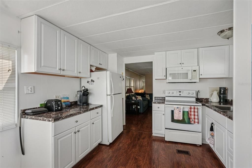 En Venta: $99,900 (2 camas, 1 baños, 720 Pies cuadrados)