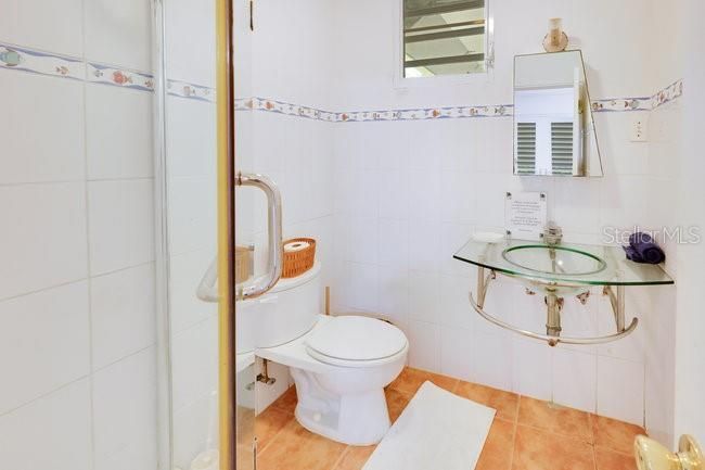 На продажу: $1,300,000 (4 спален, 4 ванн, 1940 Квадратных фут)