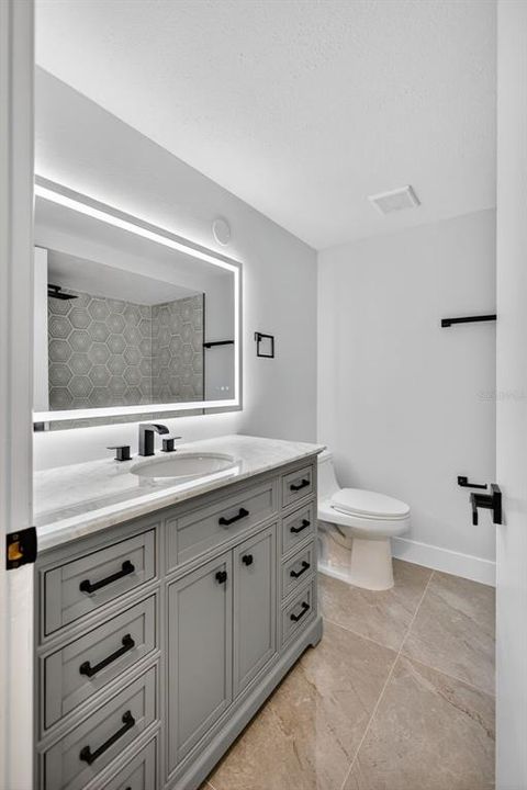 Active With Contract: $339,500 (3 beds, 2 baths, 1461 Square Feet)