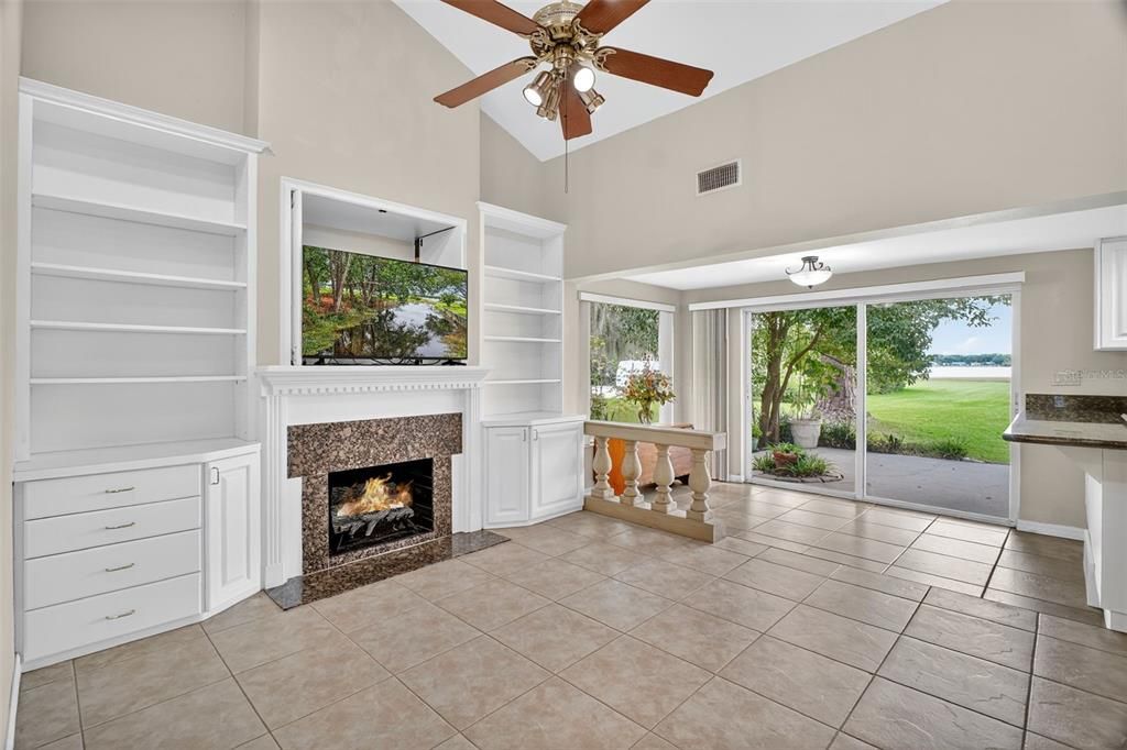 For Rent: $2,500 (2 beds, 1 baths, 1048 Square Feet)