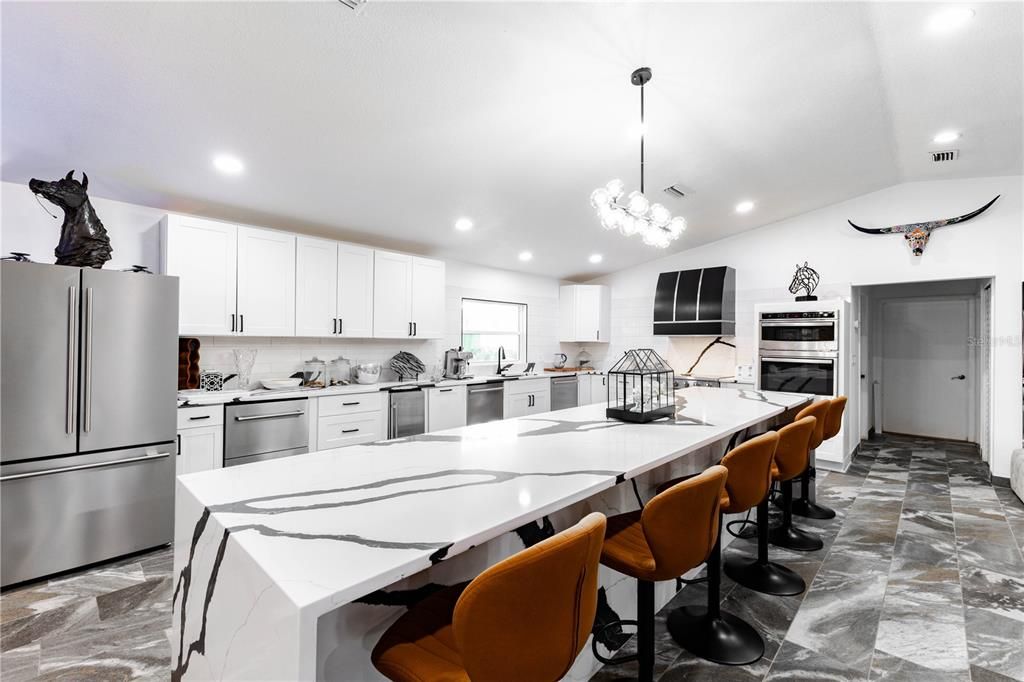 待售: $1,039,000 (4 贝兹, 2 浴室, 2593 平方英尺)