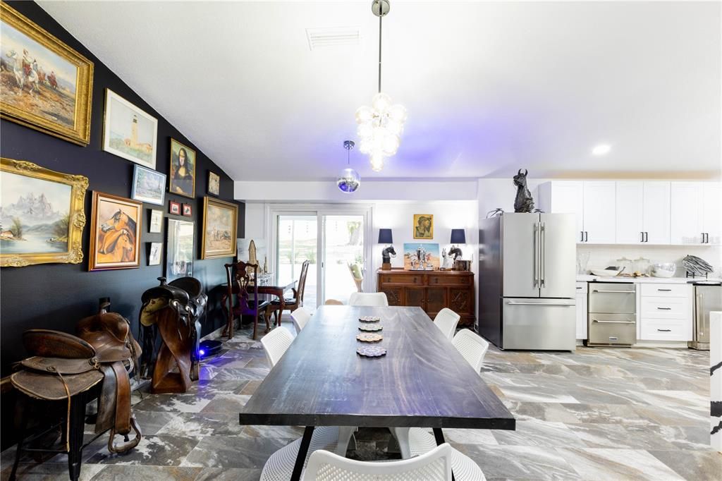 待售: $1,039,000 (4 贝兹, 2 浴室, 2593 平方英尺)