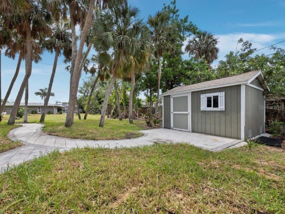 Active With Contract: $1,197,000 (0.25 acres)
