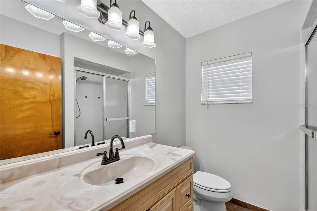 For Sale: $244,000 (2 beds, 2 baths, 1344 Square Feet)