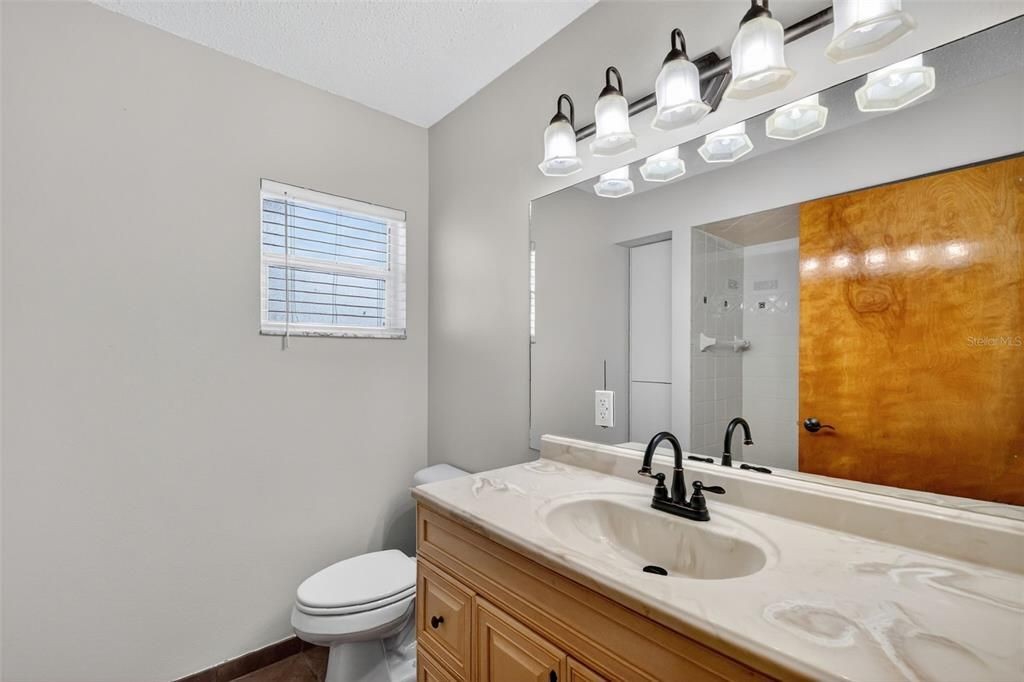 For Sale: $244,000 (2 beds, 2 baths, 1344 Square Feet)