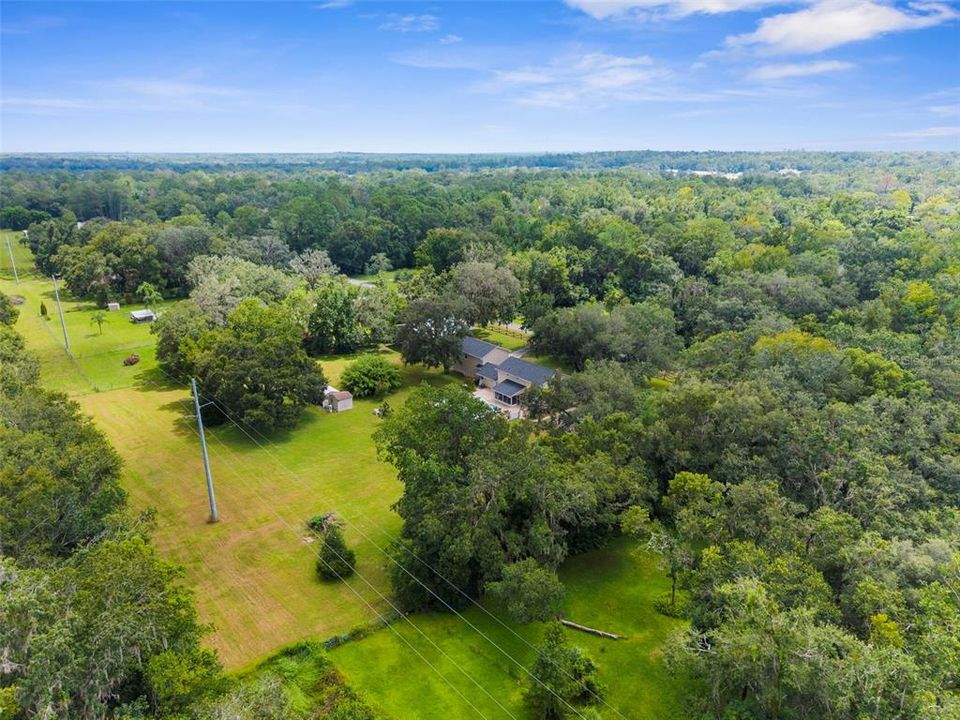 En Venta: $749,000 (4 camas, 3 baños, 3476 Pies cuadrados)