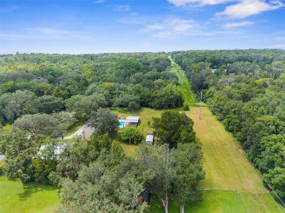 En Venta: $749,000 (4 camas, 3 baños, 3476 Pies cuadrados)