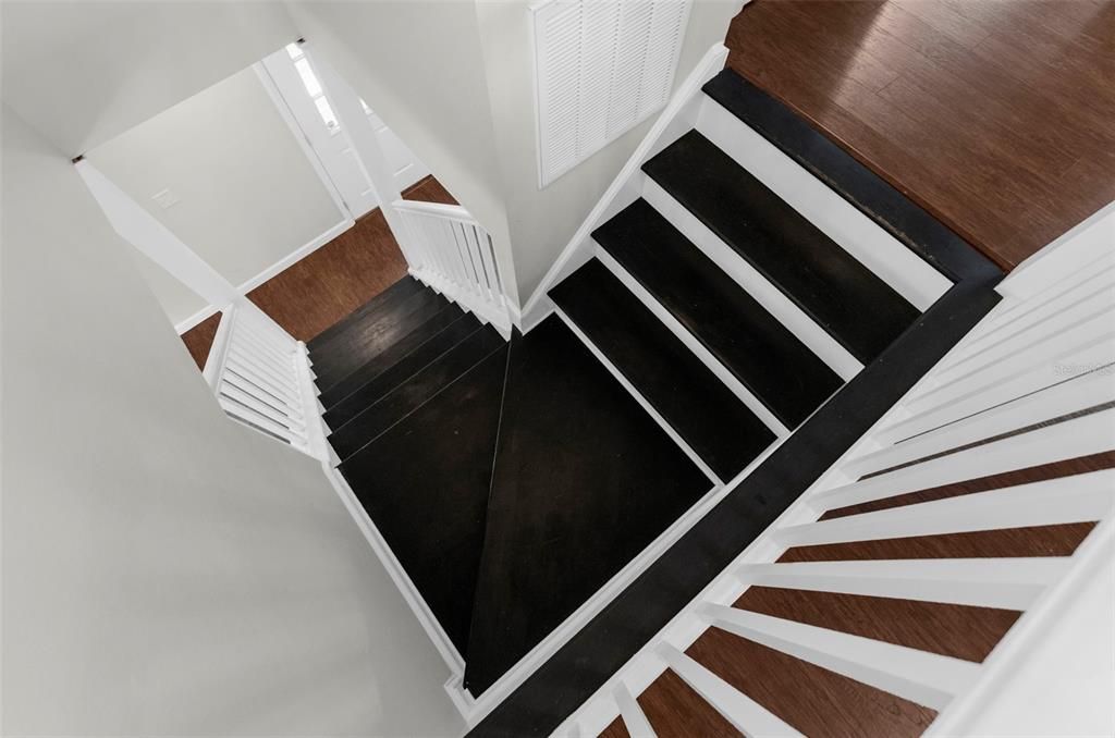 En Venta: $749,000 (4 camas, 3 baños, 3476 Pies cuadrados)