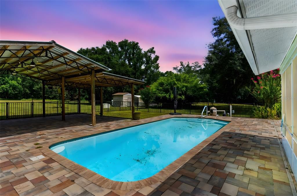 En Venta: $749,000 (4 camas, 3 baños, 3476 Pies cuadrados)