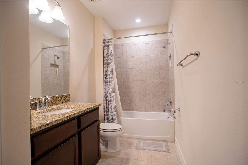 For Sale: $650,000 (4 beds, 3 baths, 2910 Square Feet)