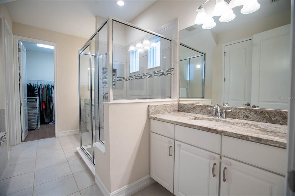 For Sale: $650,000 (4 beds, 3 baths, 2910 Square Feet)