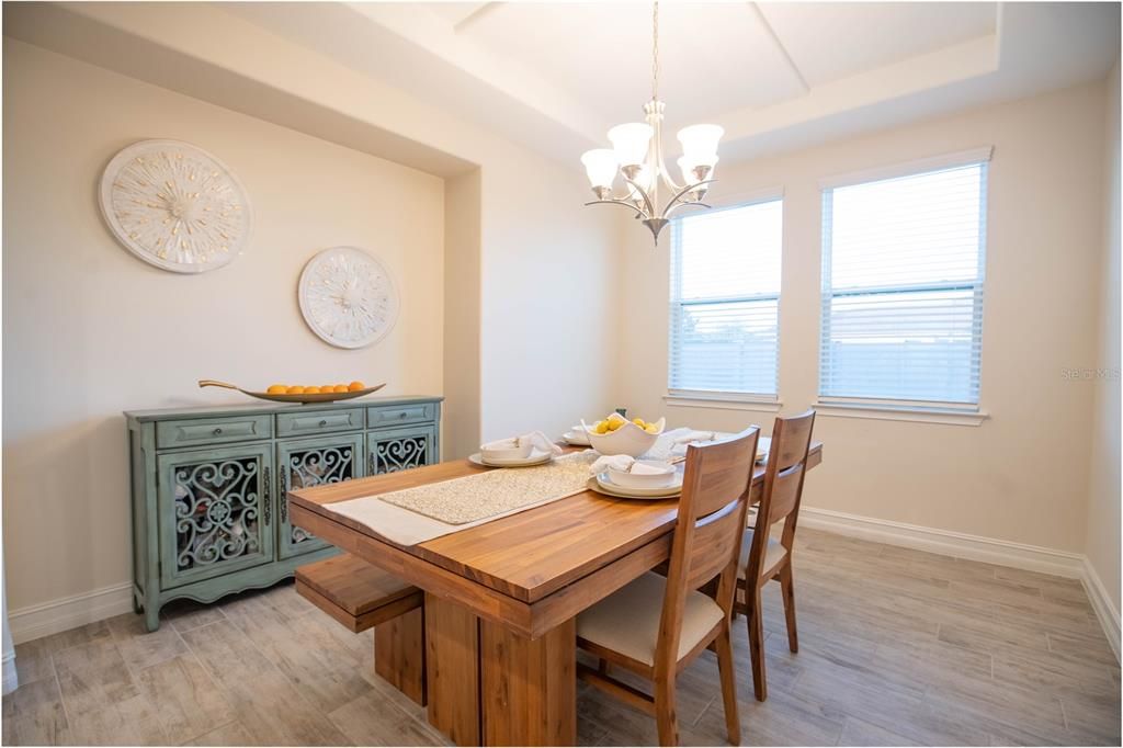 For Sale: $650,000 (4 beds, 3 baths, 2910 Square Feet)