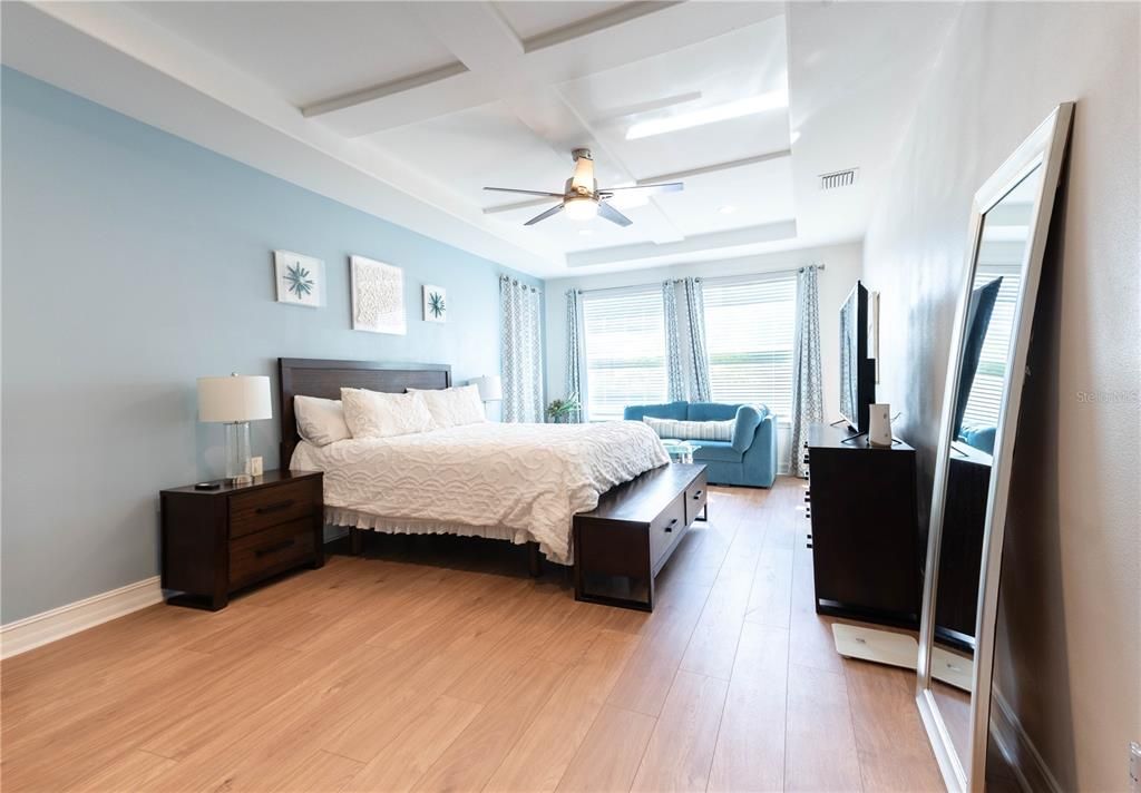 For Sale: $650,000 (4 beds, 3 baths, 2910 Square Feet)