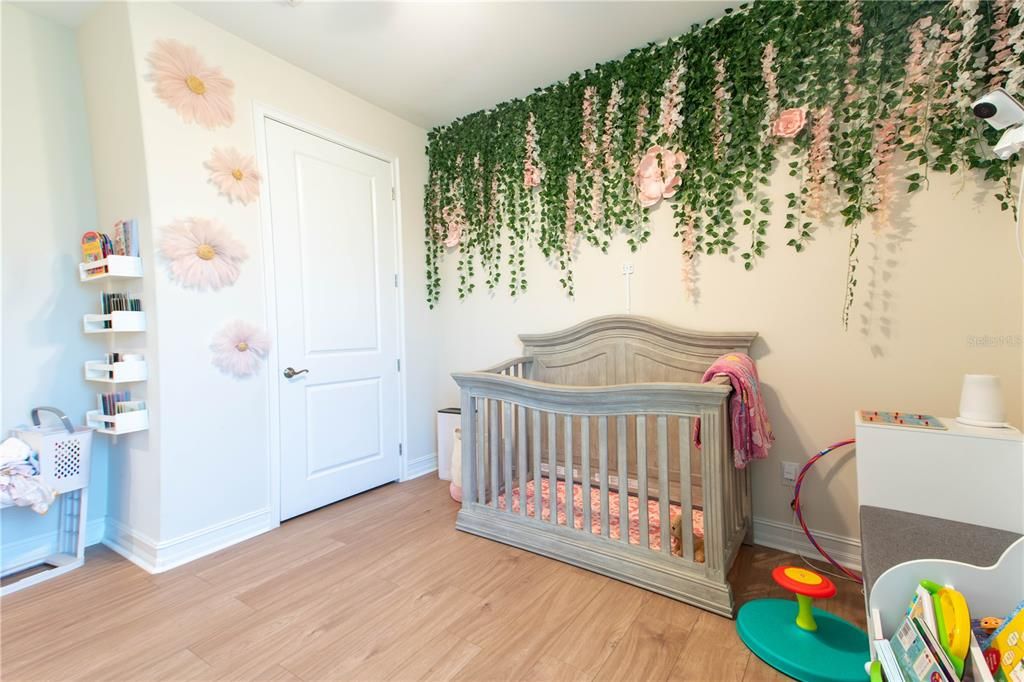 For Sale: $650,000 (4 beds, 3 baths, 2910 Square Feet)