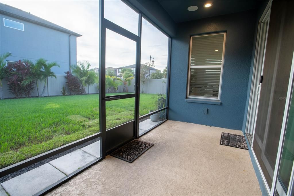 For Sale: $650,000 (4 beds, 3 baths, 2910 Square Feet)