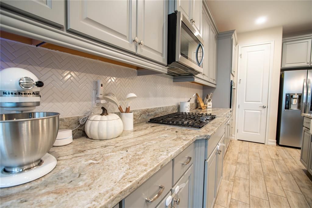 For Sale: $650,000 (4 beds, 3 baths, 2910 Square Feet)