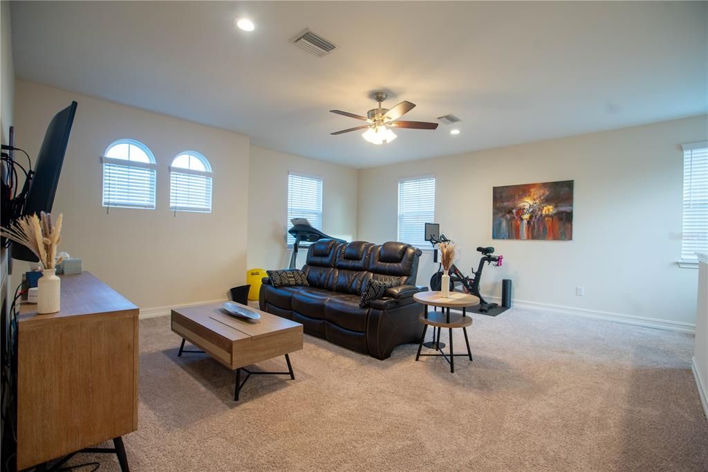 For Sale: $650,000 (4 beds, 3 baths, 2910 Square Feet)