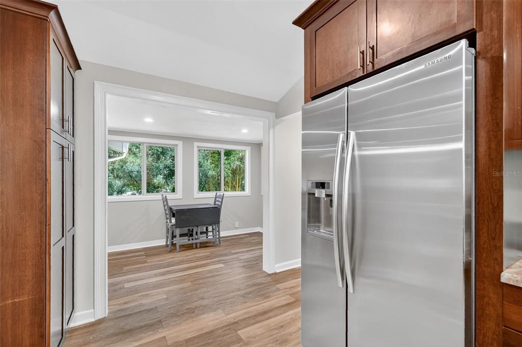 Active With Contract: $485,000 (3 beds, 2 baths, 1733 Square Feet)