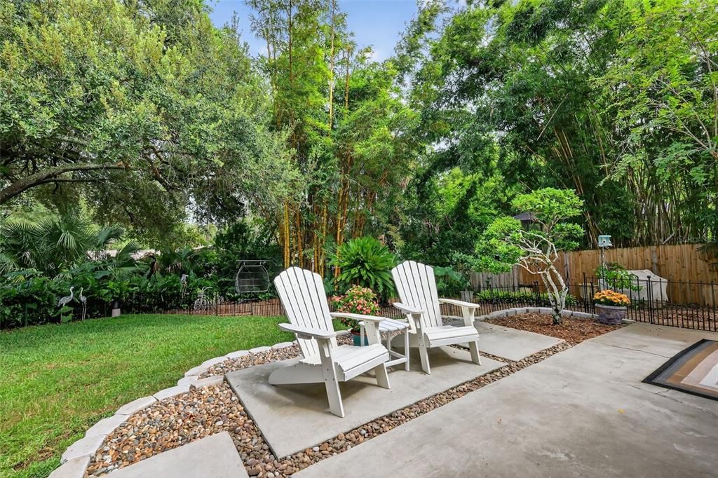 Active With Contract: $485,000 (3 beds, 2 baths, 1733 Square Feet)