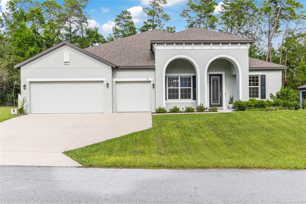 En Venta: $489,900 (4 camas, 3 baños, 3060 Pies cuadrados)