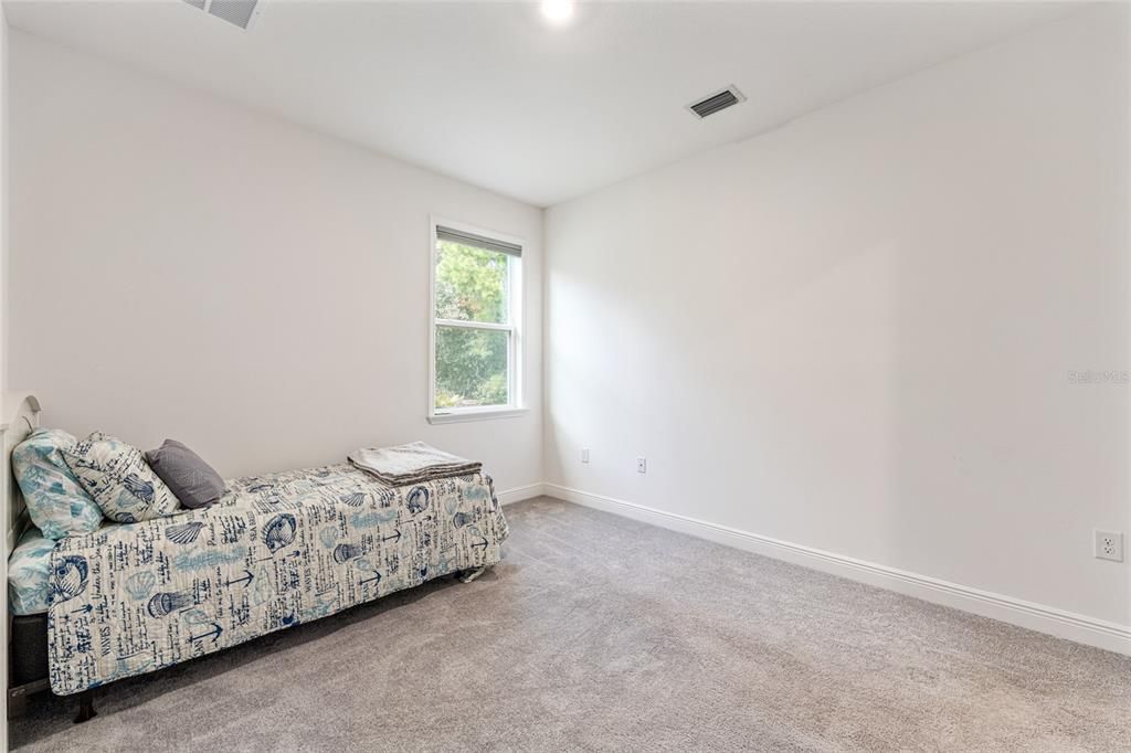 En Venta: $489,900 (4 camas, 3 baños, 3060 Pies cuadrados)