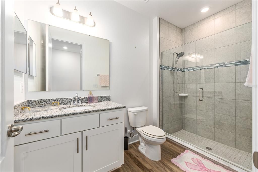 En Venta: $489,900 (4 camas, 3 baños, 3060 Pies cuadrados)