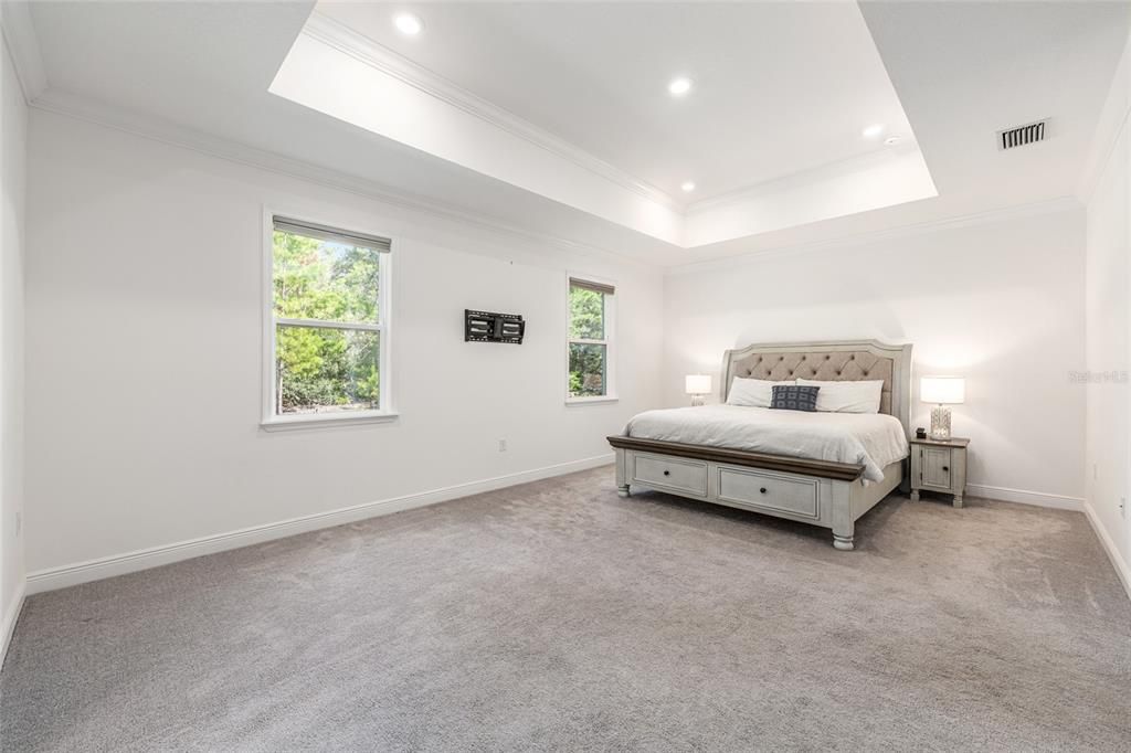 En Venta: $489,900 (4 camas, 3 baños, 3060 Pies cuadrados)