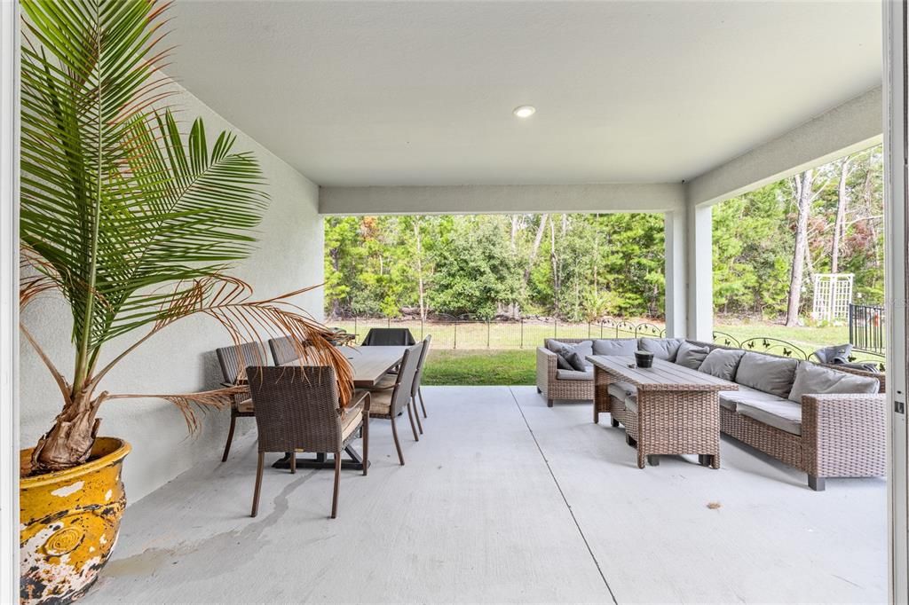 En Venta: $489,900 (4 camas, 3 baños, 3060 Pies cuadrados)