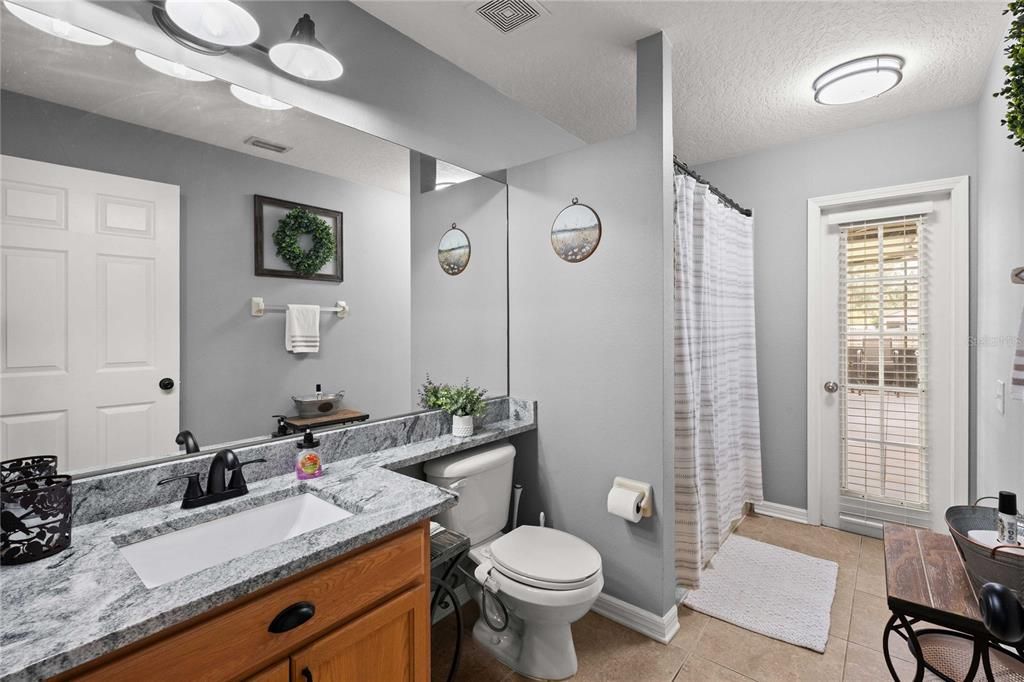 На продажу: $679,900 (4 спален, 3 ванн, 2427 Квадратных фут)