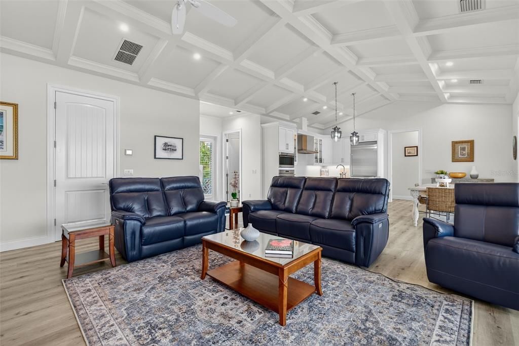 For Sale: $3,250,000 (3 beds, 3 baths, 2089 Square Feet)