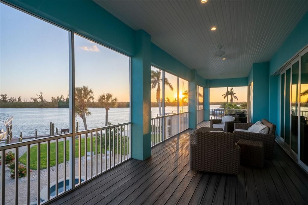 For Sale: $3,250,000 (3 beds, 3 baths, 2089 Square Feet)