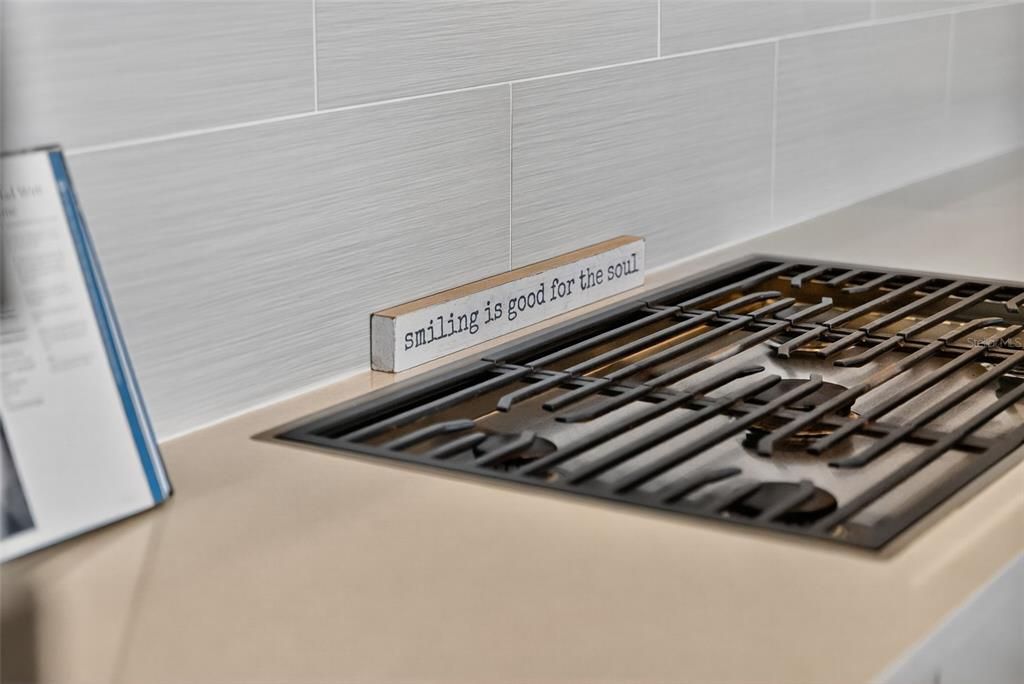 For Sale: $3,250,000 (3 beds, 3 baths, 2089 Square Feet)