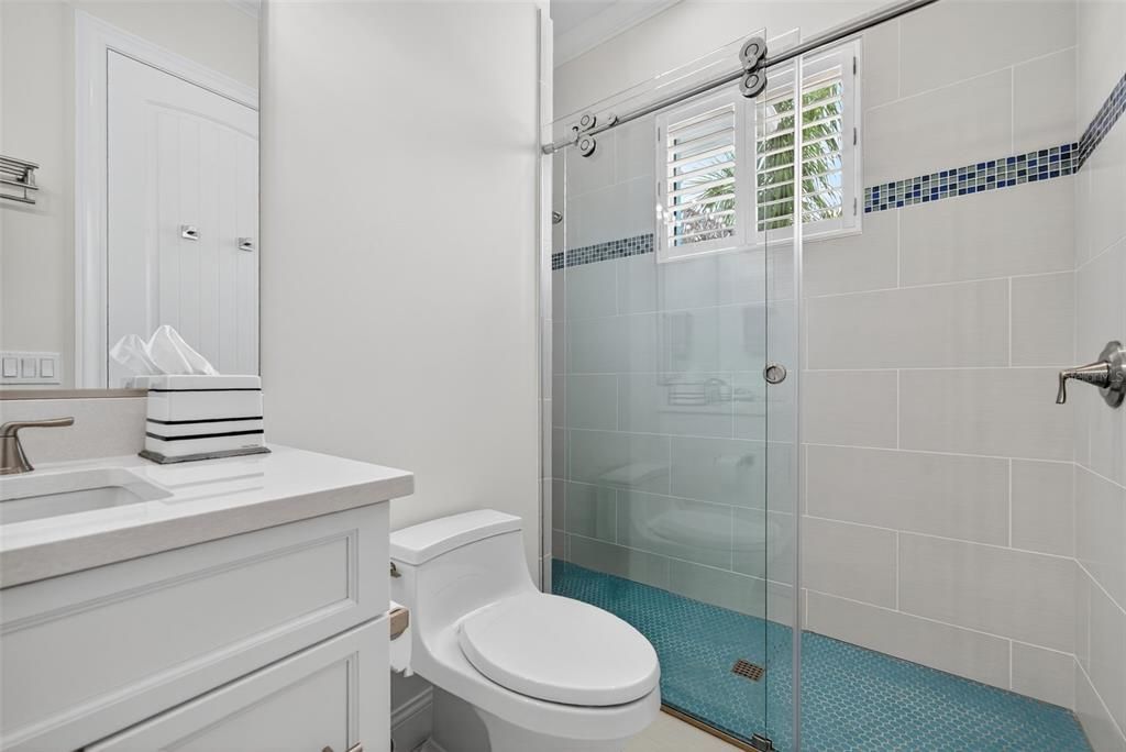 For Sale: $3,250,000 (3 beds, 3 baths, 2089 Square Feet)