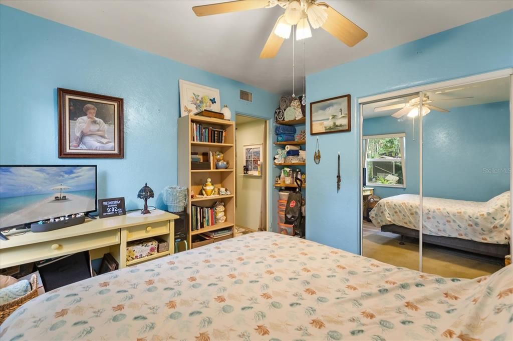 待售: $749,000 (2 贝兹, 1 浴室, 1118 平方英尺)