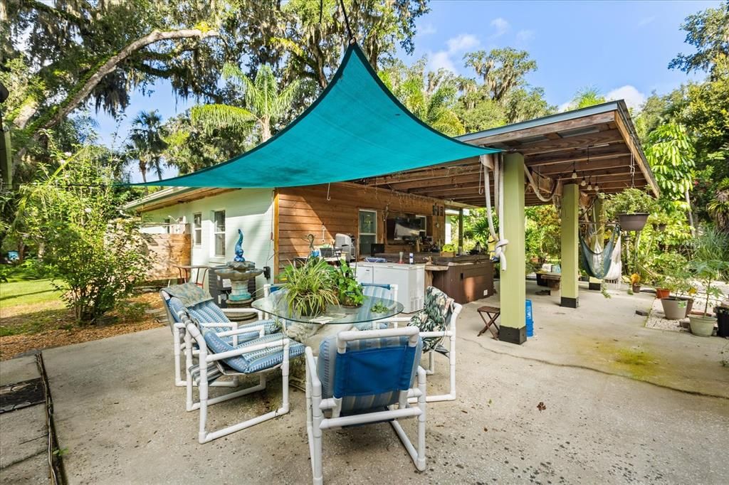 待售: $749,000 (2 贝兹, 1 浴室, 1118 平方英尺)