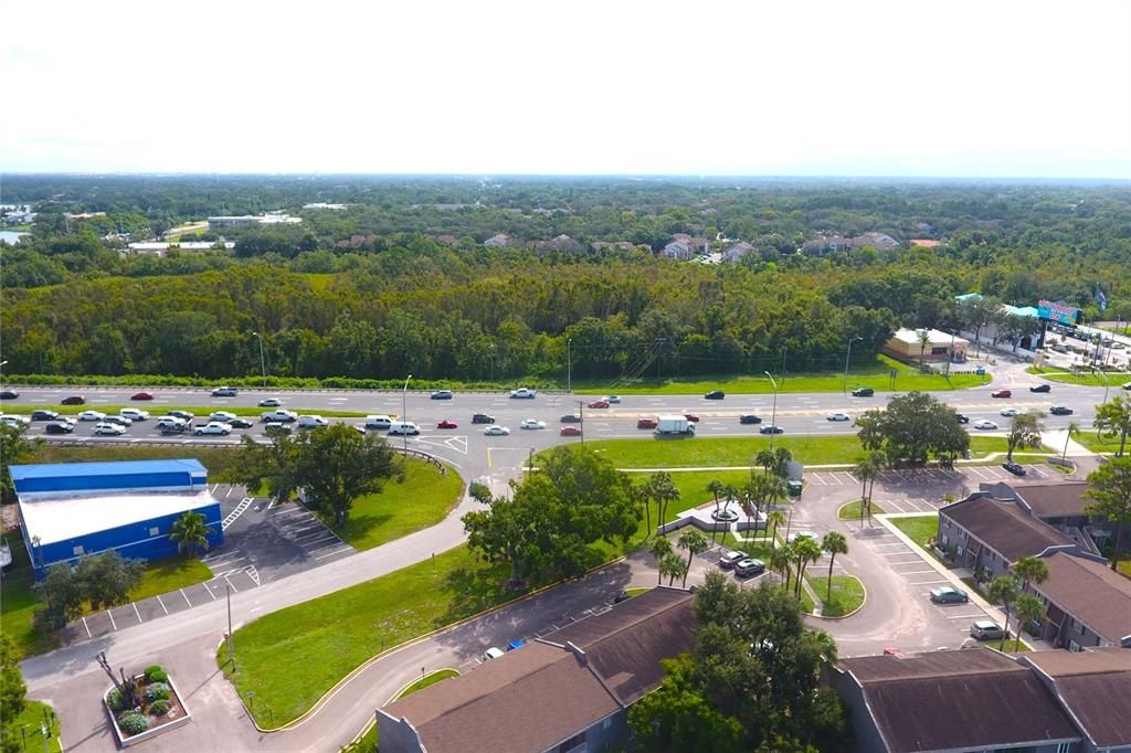 Active With Contract: $139,000 (2 beds, 1 baths, 726 Square Feet)