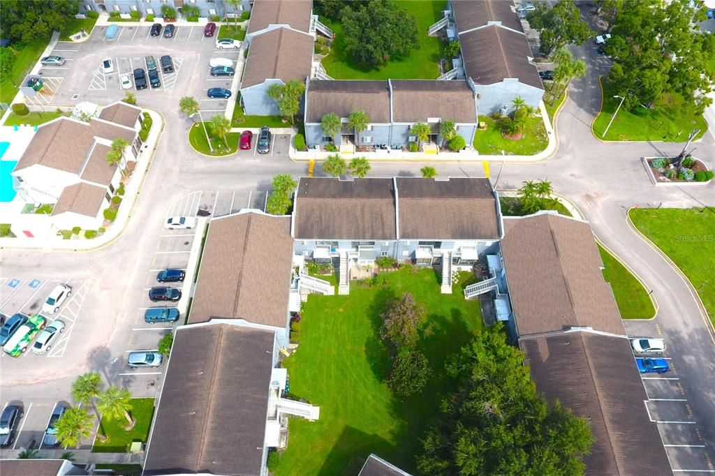 Active With Contract: $139,000 (2 beds, 1 baths, 726 Square Feet)