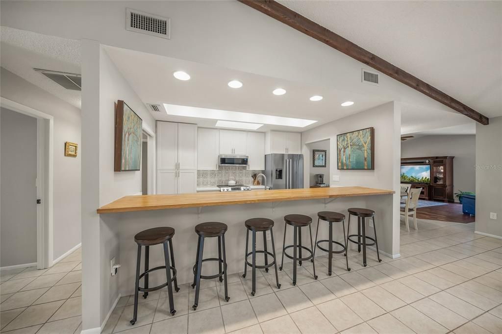Active With Contract: $969,000 (3 beds, 2 baths, 2837 Square Feet)