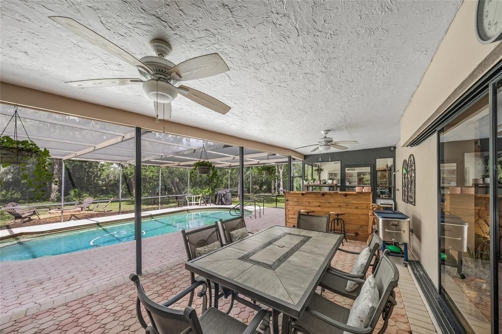 Active With Contract: $969,000 (3 beds, 2 baths, 2837 Square Feet)