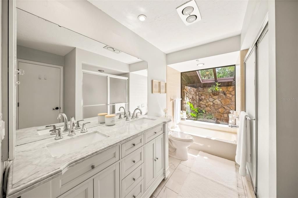 Active With Contract: $969,000 (3 beds, 2 baths, 2837 Square Feet)