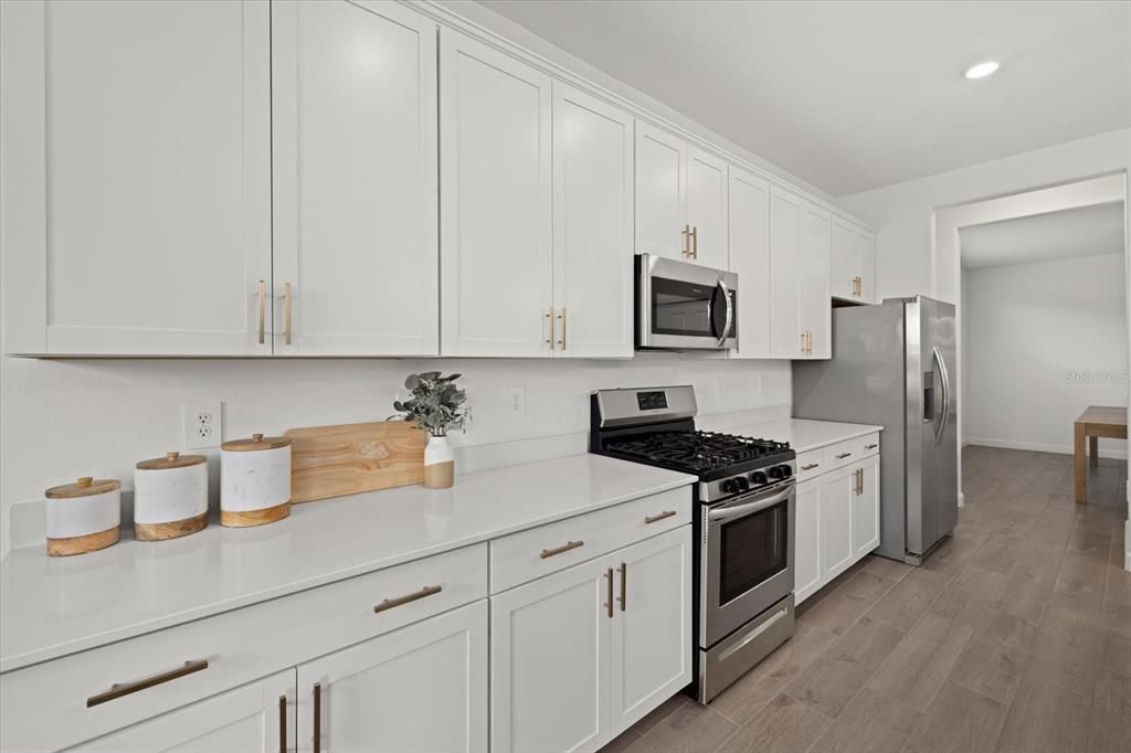 Active With Contract: $735,000 (5 beds, 4 baths, 3344 Square Feet)