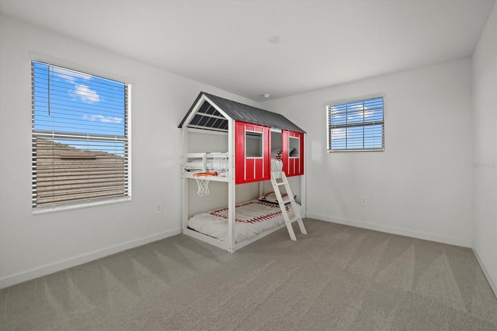 Active With Contract: $735,000 (5 beds, 4 baths, 3344 Square Feet)