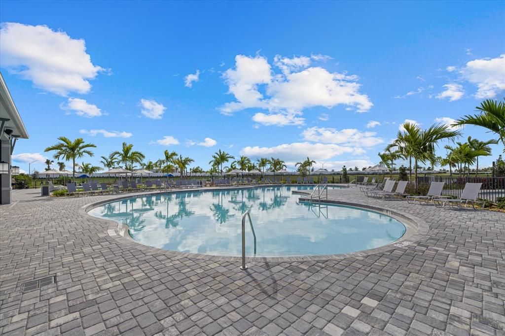 Active With Contract: $735,000 (5 beds, 4 baths, 3344 Square Feet)