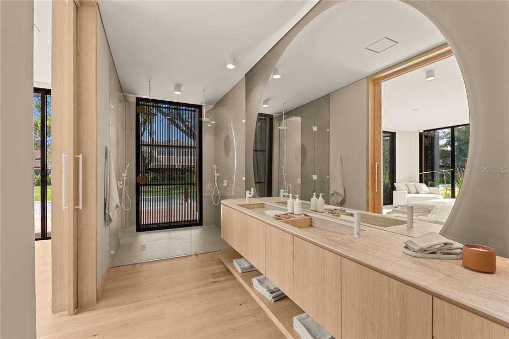 出租: $14,000 (4 贝兹, 4 浴室, 3987 平方英尺)