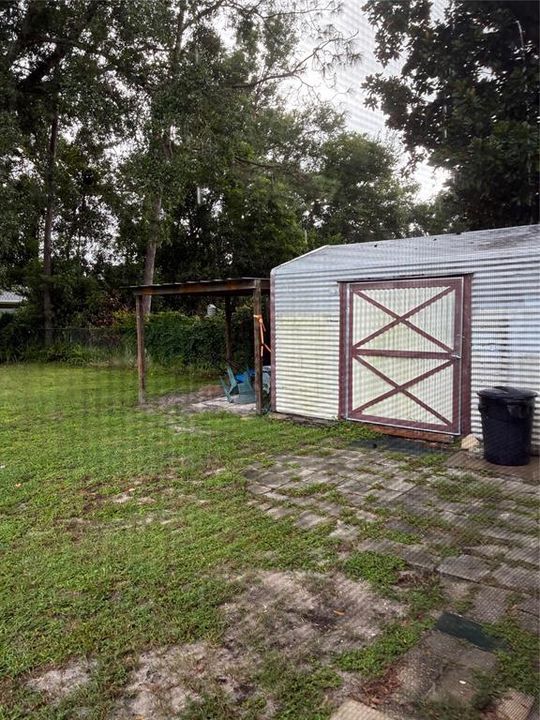 合同活跃: $224,900 (2 贝兹, 2 浴室, 1026 平方英尺)